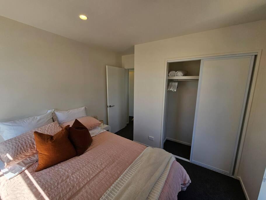 Cosy Central Home - Walk To Cbd & Free Escooters! ไครสต์เชิร์ช ภายนอก รูปภาพ