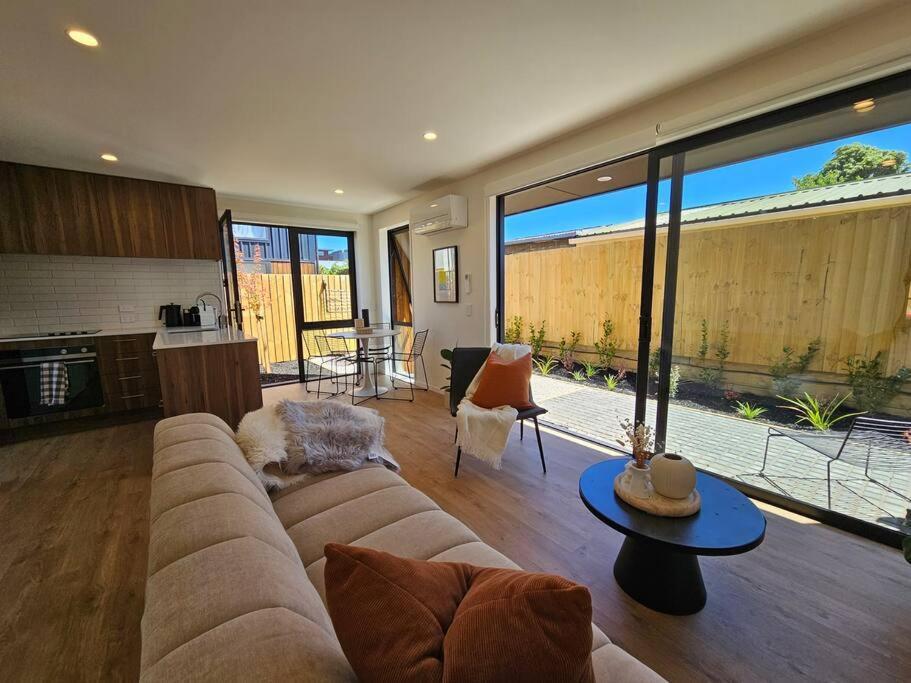 Cosy Central Home - Walk To Cbd & Free Escooters! ไครสต์เชิร์ช ภายนอก รูปภาพ